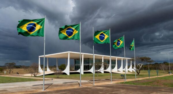 Palácio do Buriti em Brasília, simbolizando transição no governo do DF com licenças polêmicas de Ibaneis e Paco.