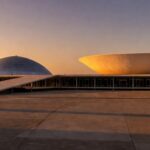 Congresso Nacional em Brasília simbolizando pressões por sucessão política no MDB