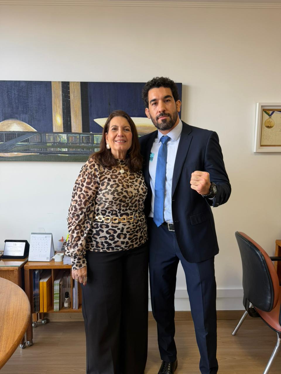 Senado vota terceirização de monitoramento e movimentação de presos