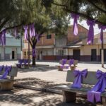 Centro comunitário em Samambaia com decoração violeta da campanha Junho Violeta sobre direitos dos idosos