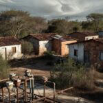Tubulações de água sendo regularizadas na Fercal pelo Caesb e GDF