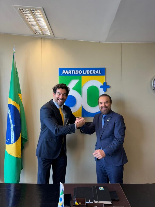 Policial João Renato reforça campanha Junho Violeta contra violência a pessoa idosa em Brasília