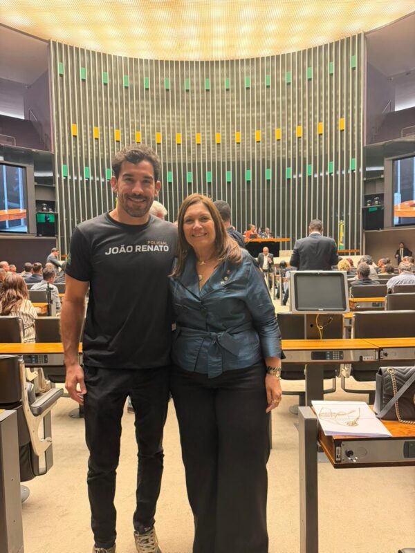Pré-candidato a Deputado Distrital apoia Bia Kicis como vice de Flávio Bolsonaro em 2026