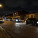 Viaturas da Polícia Civil em operação no Paranoá durante ação contra tráfico de drogas