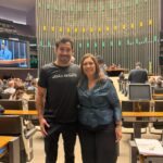 Bia Kicis lança pré-candidatura ao Senado com apoio de João Renato